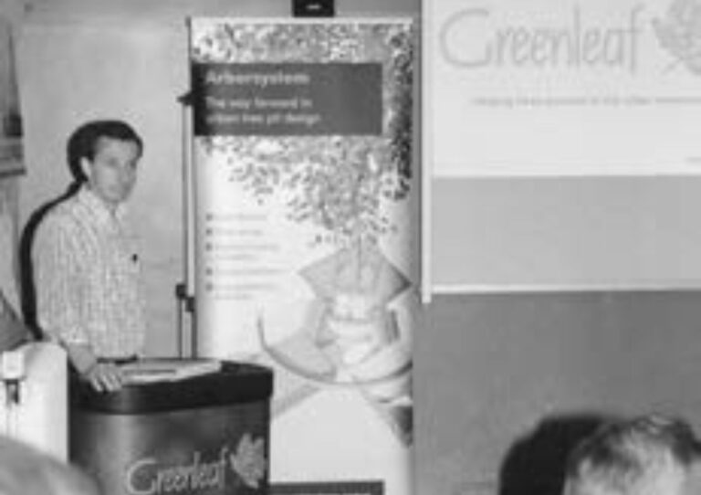 2002: Dean Bowie presenting an early CPD on the ArborSystem